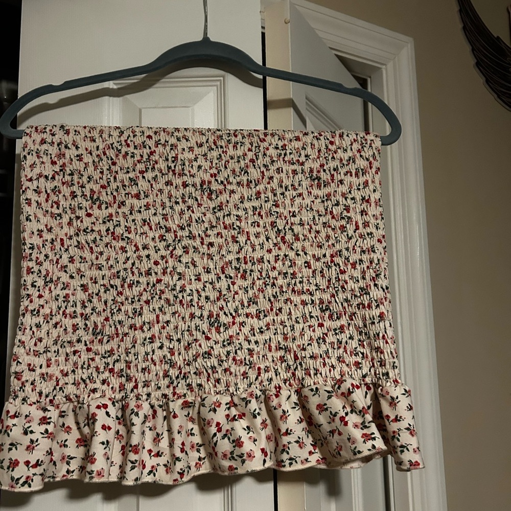 Revamped Floral Ruched Blouse - Picture 5 of 6